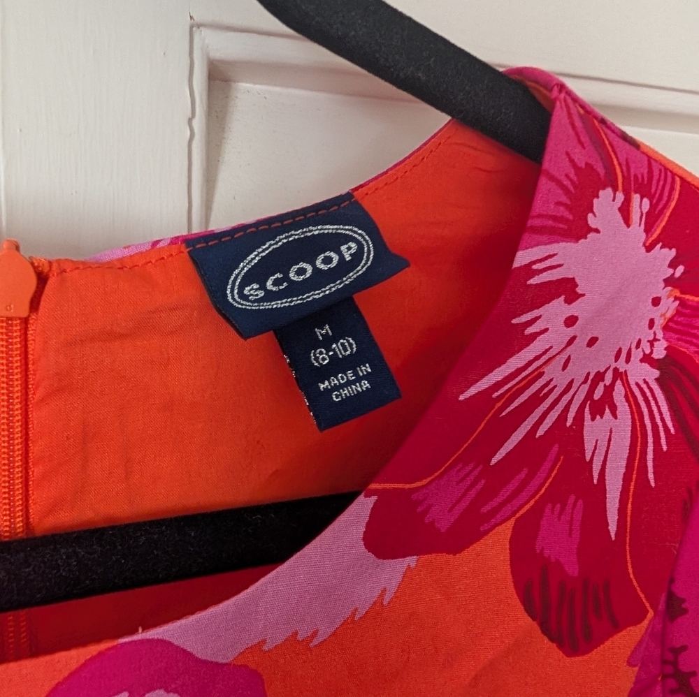 Scoop Tropical Floral Dress - Picture 4 of 9